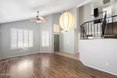 18820 N 35th Way, Phoenix, AZ 85050 - Photo 5