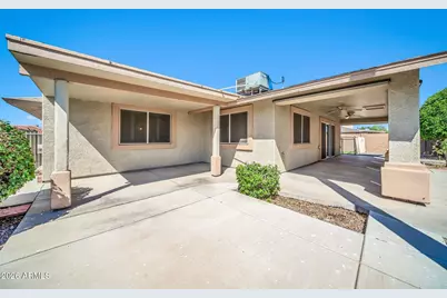 17837 N Country Club Drive, Sun City, AZ 85373 - Photo 27