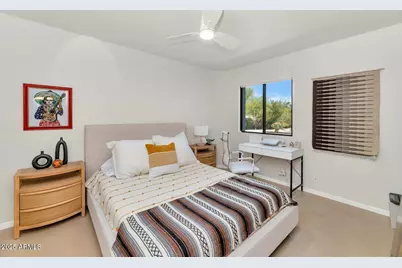 9447 E Calle De Valle Drive, Scottsdale, AZ 85255 - Photo 17