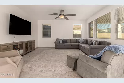 21427 E Macaw Drive, Queen Creek, AZ 85142 - Photo 9