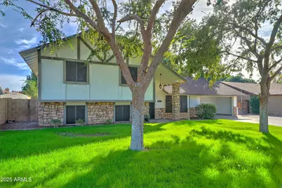 2057 N Ashbrook Circle, Mesa, AZ 85213 - Photo 3