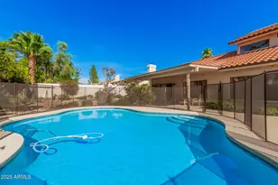 816 E Forest Hills Dr, Phoenix, AZ 85022 - Photo 25