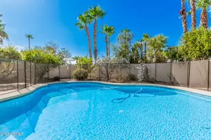 816 E Forest Hills Dr, Phoenix, AZ 85022 - Photo 15