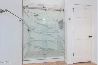 816 E Forest Hills Drive, Phoenix, AZ 85022 - Photo 17