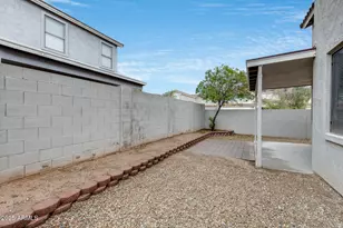 17602 W Mandalay Ln, Surprise, AZ 85388 - Photo 43