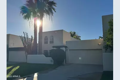 1009 N Villa Nueva Drive, Litchfield Park, AZ 85340 - Photo 1