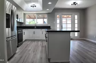 4209 W Yucca St, Phoenix, AZ 85029 - Photo 7