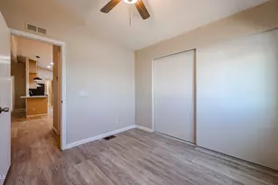 3901 E Pinnacle Peak Rd, Phoenix, AZ 85050 - Photo 17