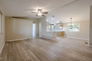 3901 E Pinnacle Peak Rd, Phoenix, AZ 85050 - Photo 3