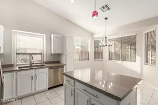 18040 W Spencer Dr, Surprise, AZ 85374 - Photo 9