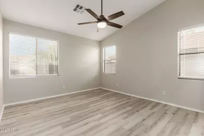 18040 W Spencer Drive, Surprise, AZ 85374 - Photo 15