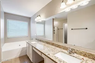 1824 W Lydia Ln, Phoenix, AZ 85041 - Photo 31