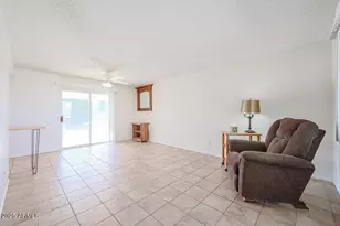 10701 W El Dorado Dr, Sun City, AZ 85351 - Photo 7