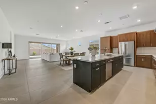 13043 W Eagle Feather Rd, Peoria, AZ 85383 - Photo 7