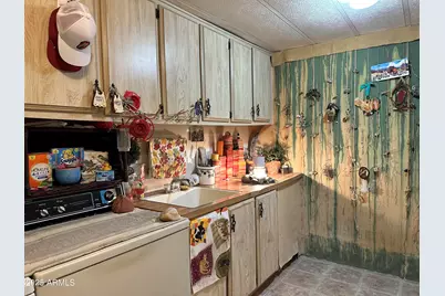 34851 S Desert Cove, Black Canyon City, AZ 85324 - Photo 23