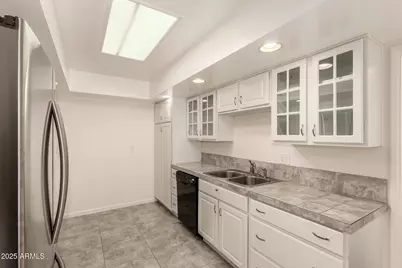 13657 N 108th Drive, Sun City, AZ 85351 - Photo 11