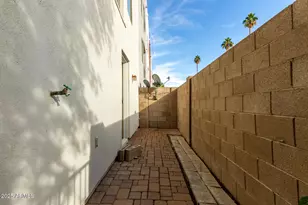 4617 E Culver St, Phoenix, AZ 85008 - Photo 23