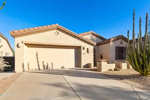 4460 E Carob Dr, Gilbert, AZ 85298 - Photo 3
