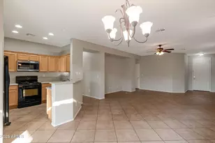 3723 W Ghost Flower Ct, Phoenix, AZ 85086 - Photo 5