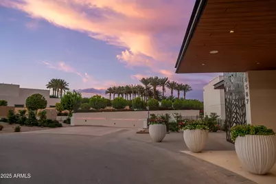 6587 N Palmeraie Boulevard #3010, Paradise Valley, AZ 85253 - Photo 25