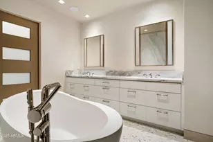 6587 N Palmeraie Blvd, Paradise Valley, AZ 85253 - Photo 15