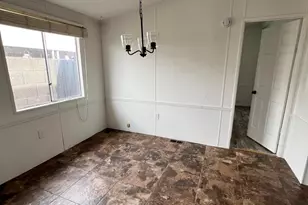 8601 N 103rd Ave, Peoria, AZ 85345 - Photo 7