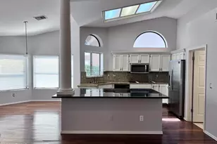 6933 W Sack Dr, Glendale, AZ 85308 - Photo 3