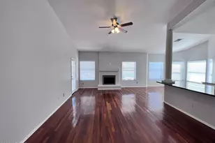 6933 W Sack Dr, Glendale, AZ 85308 - Photo 5