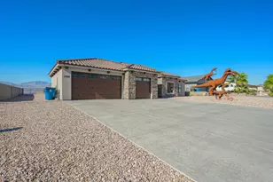 3399 Sundance Dr, Bullhead City, AZ 86429 - Photo 5