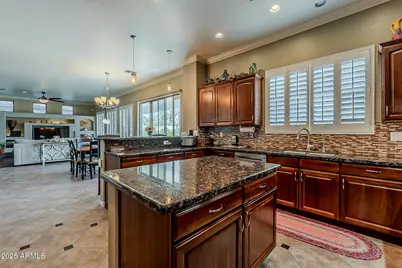 311 E Frances Lane, Gilbert, AZ 85295 - Photo 5