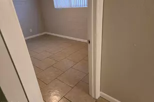 902 E Southern Ave, Phoenix, AZ 85040 - Photo 11