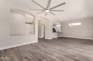 14608 W Horizon Dr, Sun City West, AZ 85375 - Photo 9