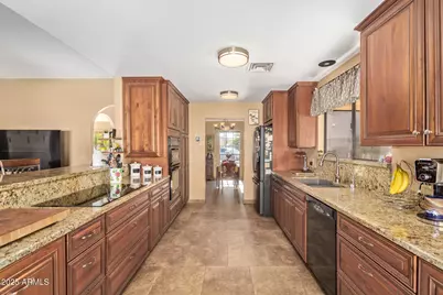 16402 S 39th Street, Phoenix, AZ 85048 - Photo 13