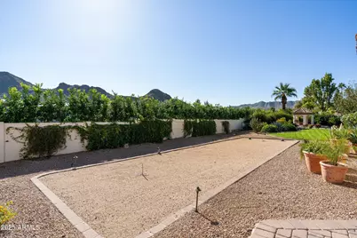 5747 E Caballo Drive, Paradise Valley, AZ 85253 - Photo 19