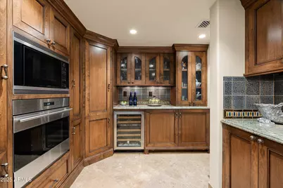 5747 E Caballo Drive, Paradise Valley, AZ 85253 - Photo 9