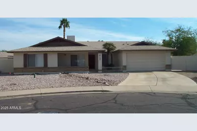 817 W Knowles Circle, Mesa, AZ 85210 - Photo 1