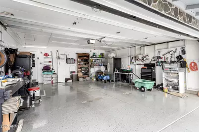 11033 W Alabama Avenue, Sun City, AZ 85351 - Photo 19