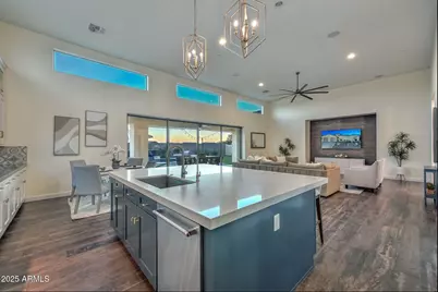 11719 W Dove Wing Way, Peoria, AZ 85383 - Photo 9