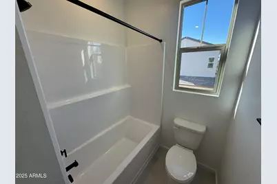 2454 W Maximo Way, Phoenix, AZ 85085 - Photo 17