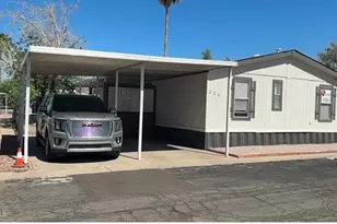 19401 N 7St St, Phoenix, AZ 85024 - Photo 1