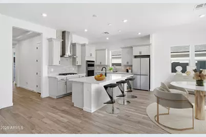 10309 S 20th Lane, Phoenix, AZ 85041 - Photo 5