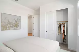 10309 S 20th Ln, Phoenix, AZ 85041 - Photo 17