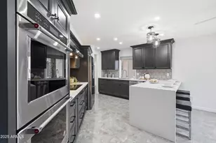 1709 E Gelding Dr, Phoenix, AZ 85022 - Photo 21