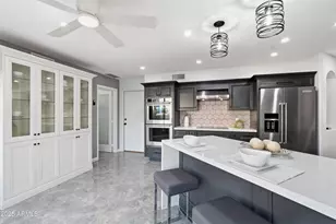 1709 E Gelding Dr, Phoenix, AZ 85022 - Photo 25