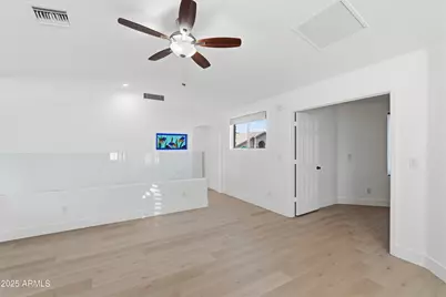 1709 E Gelding Drive, Phoenix, AZ 85022 - Photo 33