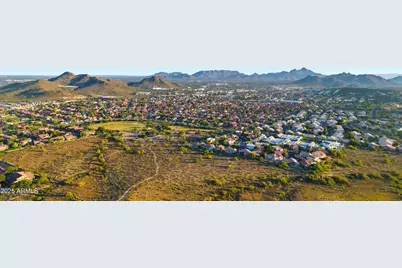 1709 E Gelding Drive, Phoenix, AZ 85022 - Photo 5