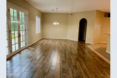 8461 W McRae Way, Peoria, AZ 85382 - Photo 9