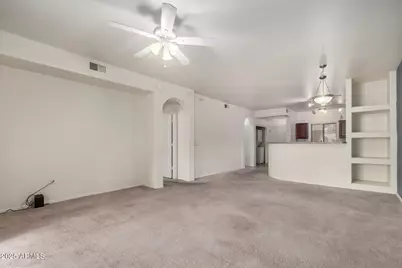 920 E Devonshire Avenue #2020, Phoenix, AZ 85014 - Photo 7