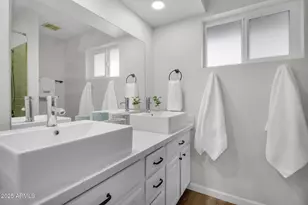 506 E Ellis Dr, Tempe, AZ 85282 - Photo 29