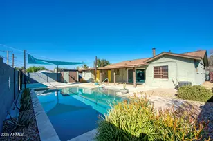 2035 W Denton Ln, Phoenix, AZ 85015 - Photo 23